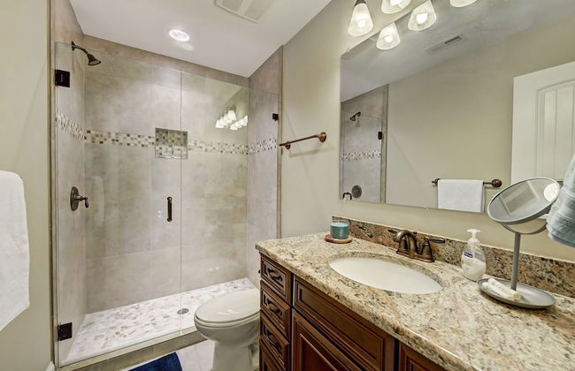 Dock Holiday by Avantstay Custom Home New Dock - Foto 32