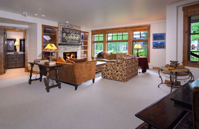 WestWall Lodge - Photo 1