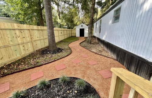 Lake Conroe 3BR Home w Boat Ramp Access, Kings, BBQ, Sleeps 8 - Photo 27