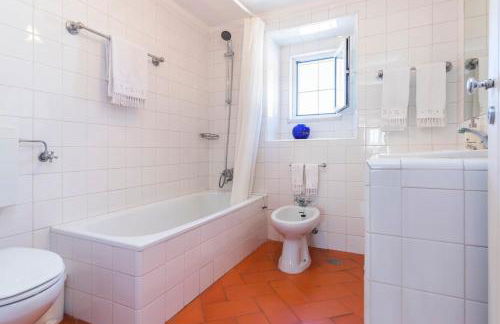 Cottage with Pool,Gourmet BBQ,Wood Oven&Games Barn - Foto 42