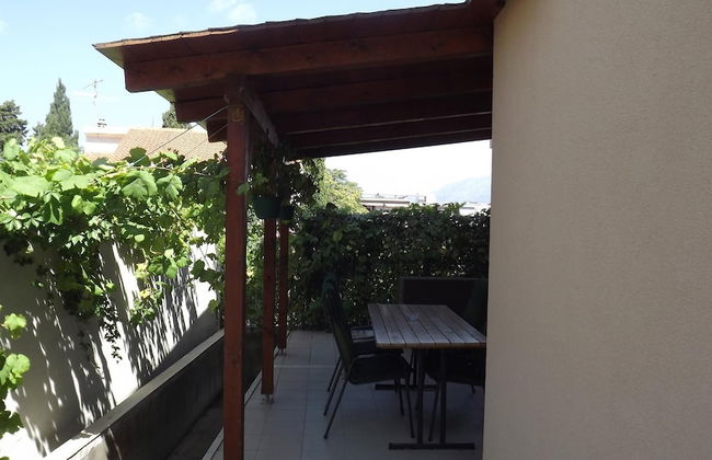 Apartment 4 Sleeps 4 Guests - Photo 32