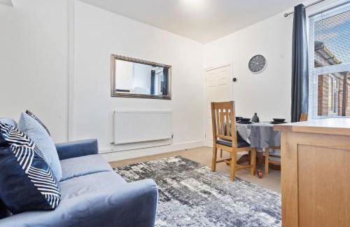 Wolverhampton Townhouse - 3BR - Business & Leisure guests - Foto 13