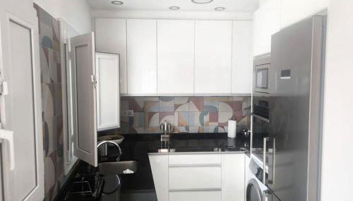 Tufia Cave Beach Home Preciosa casa cueva en frente del oceano - Foto 4, stove, dishwasher