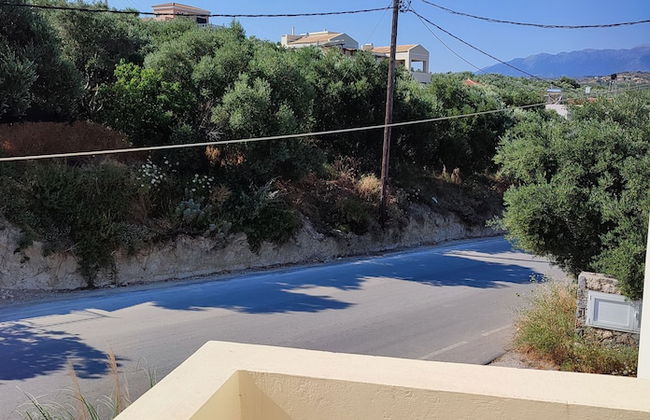 Mili's House SeaView - Kalyves - Foto 33