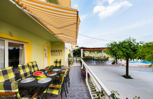 Over the skyline - Photo 4