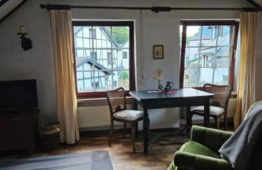 Haus am Burgturm Kronenburg - Ferienwohnung - Foto 8