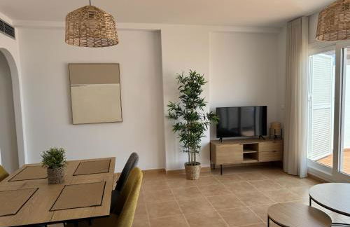 Apartamento con piscina frente al mar en Mojácar playa para familias y parejas de más de 30 años - Foto 8