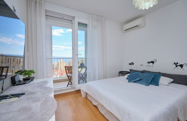 Sun City Studio - Photo 18