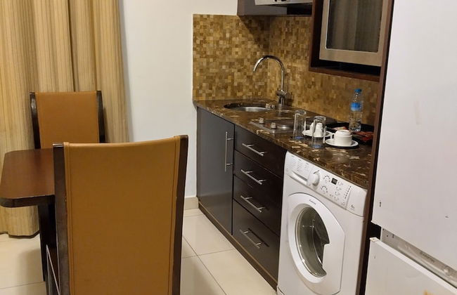 Tulip Creek Hotel Apartments - Photo 32