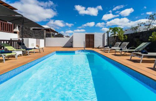 Villa Sarantontón - Photo 1