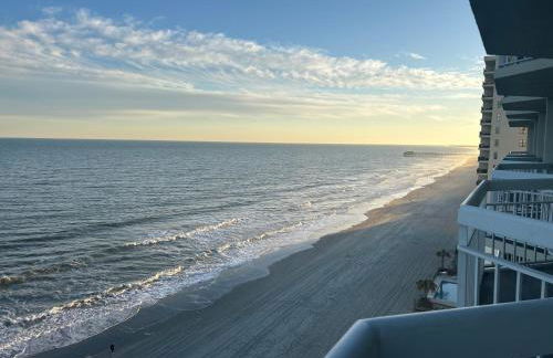 LUXURIOUS Oceanfront Condo, 1 bedroom-2 bath, Sleeps 4, indoor and outdoor pools, Waters Edge-Garden City-Murrells Inlet SC -NO PETS - Photo 20