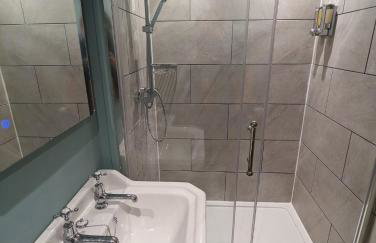 Bandroom Cottage - Photo 5