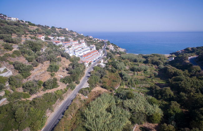 Kerame Hotel & Studios - Foto 1