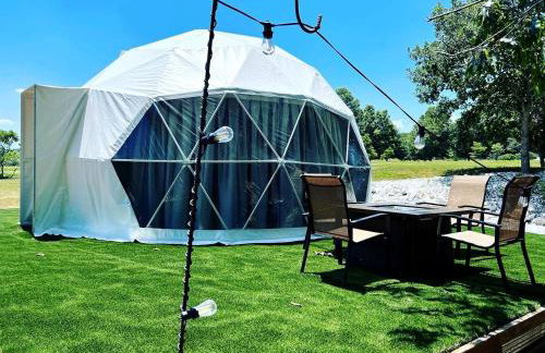 Riverfront Cozy Dome with Patio and Fire Pit in Missouri - Foto 1