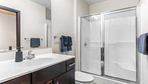 2KBD2BA Steps from Target Center+GYM+KTCHN+LNDRY - Foto 5, Shower