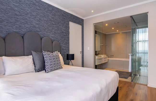 Sandton Smart Apartment Seventeen - Photo 5