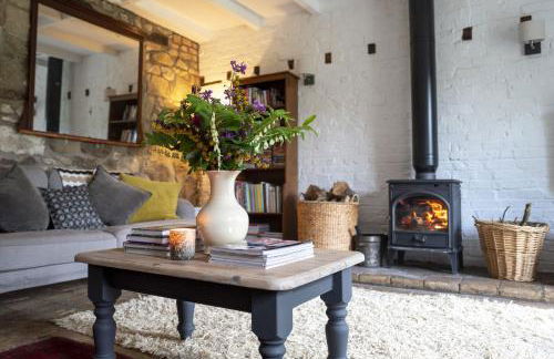 Little Underhill - Photo 49