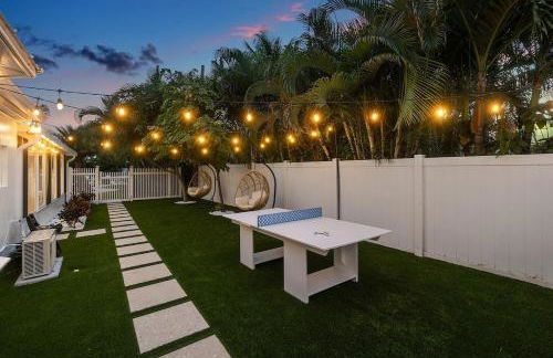 Family Oasis in Delray 4BR Private Pool - Photo 26