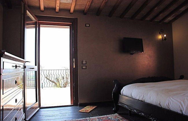 Tenuta San Savino delle Rocchette - Foto 2