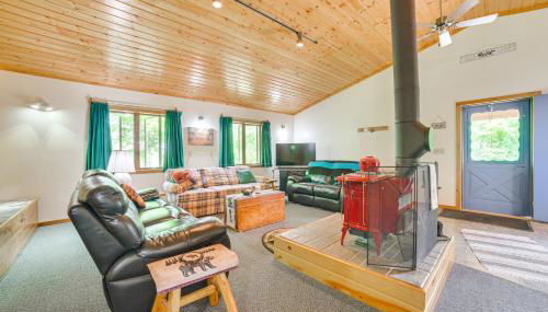 Michigan Retreat on 10 Acres Hike, Fish and Explore - Foto 5