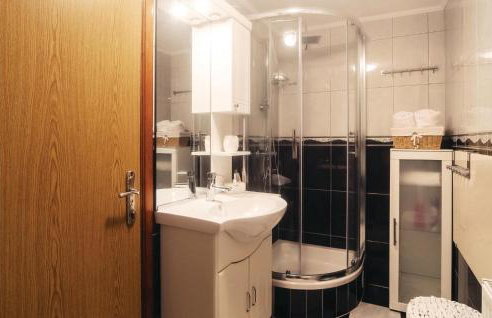 Cozy Home In Brestovac With Sauna - Foto 35