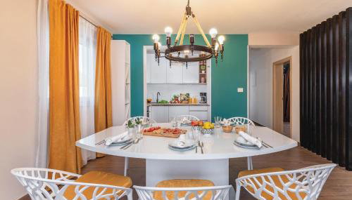 Amazing Home In Mihatovici - Foto 3