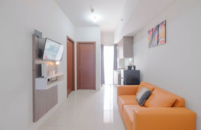 Cozy Living 2Br Apartment At Vittoria Residence - Photo 17