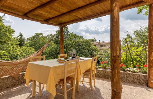 Awesome Home In Macchino With Kitchen - Foto 10