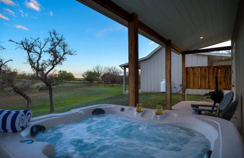 Bluebonnet Cottage with hot tub & VIEWS - Foto 25