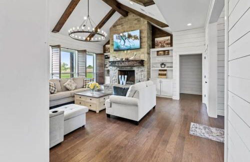 120 Acre Estate WaterTubing, Livestock,Event Space - Foto 24