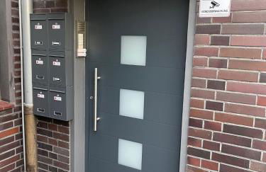 MA Apartments - Free Parking, Free WiFi, Relax & Coffee, - Photo 13