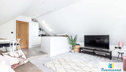 THE HIDE OUT by BOURNECOAST - A Stylishly Furnished Apartment with Parking - FM8444 - Foto 5