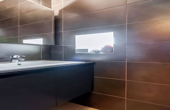 Modern Holiday Home in Avelgem with Sauna & Hot Tub - Foto 16