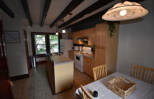 Cozy 3BR Beach House by the Sea - Foto 10