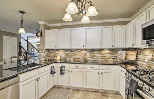 Luxe Home 30 Miles to Houston with Pool and Grill - Foto 10