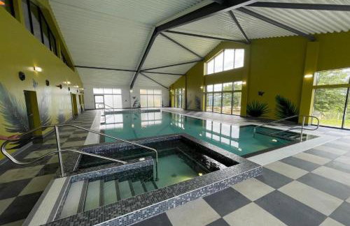 Modern two bedroom caravan with sofabed Sleeps 6 - Foto 15