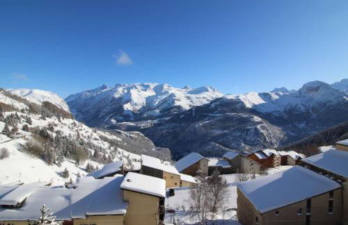 Studio cabine au pied des pistes avec balcon et ascenseur à Auris en Oisans - FR-1-297-154 - Foto 2