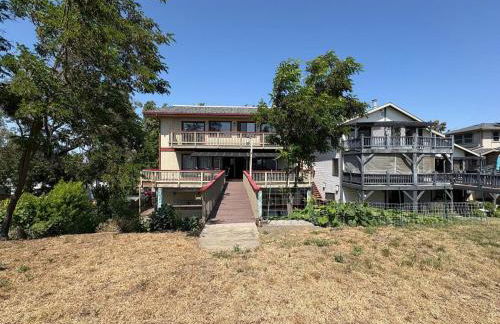 Newly Renovated Lakefront with Dock - Foto 52