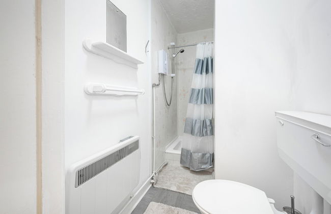 Highland Chalet Retreat With River Views - Foto 10