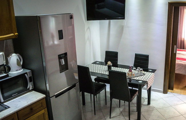 Scenic and Sunny Apartments With Sea View and Balcony - Foto 8