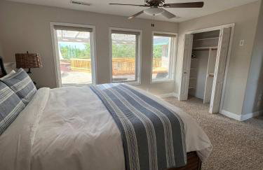 King Home- Mountain Oasis Pool & Views - Foto 33