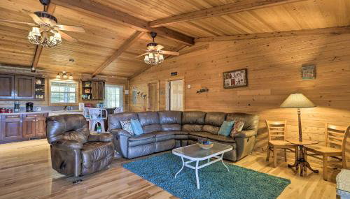 House with Dock and Slide Situated on Lake Sinclair! - Foto 4