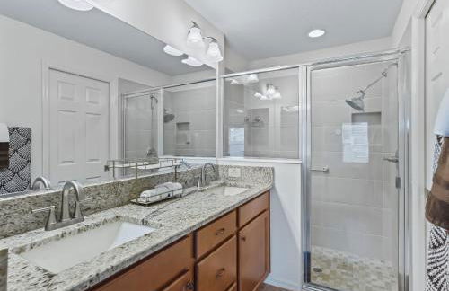 1068 Z4B VILLAGE OF PINE RIDGE by REMAX Premier - Foto 31