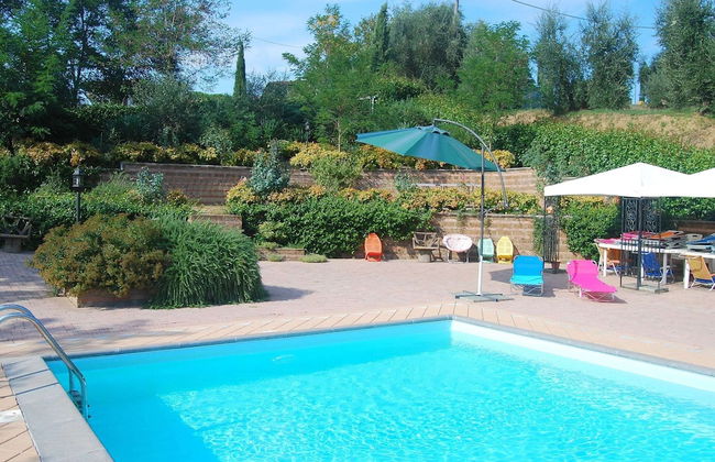 Sunlit Home With Pool - Foto 15