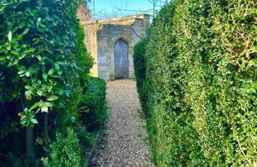 Historic Charm: *Perfect For Group Getaways* - Photo 54