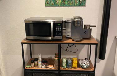 Artsy Platt Park Apartment Guest Suite for 4, QUICK Mountain Access! - Foto 15