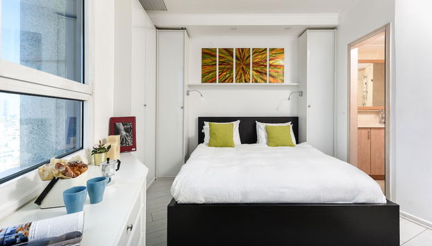 Panoramic Sea View Over Beach w Balcony - Foto 5, Habitación