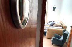 Zweizimmer-Wohnung mit Parkgarage - Foto 2