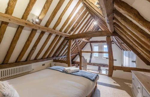 Dorney,Windsor Family Getaway with Hot Tub - Photo 16