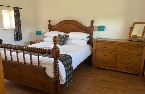 White House Farm Cottages - Photo 29